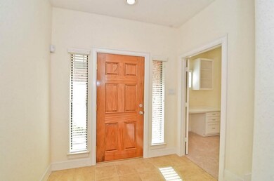 3725 Main Plaza Dr, Houston, TX 77025 - photo 2