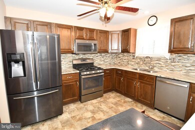 11 Farmview Ln, Columbus, NJ 08022 - photo 7