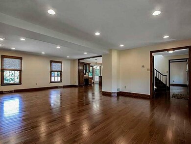 Great Room. Recessed lights, large room with neutral walls