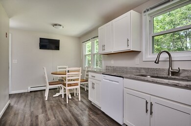 48 Austin Cir, Florence, MA 01062 - photo 4