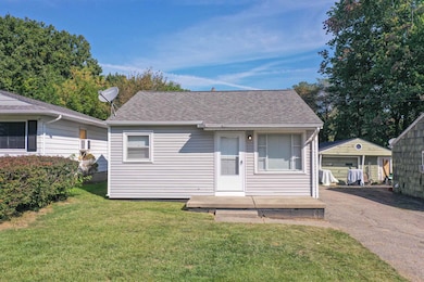 4014 Jacque St, Flint, MI 48532 - photo 2