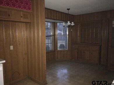 904 904 Trenton Dr, Tyler, TX 75703 - photo 6