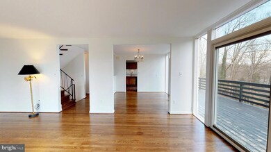 3321 Prince Charles Ct, Falls Church, VA 22044 - photo 7