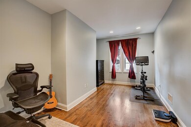 349 Pavonia Ave unit 1, Jersey City, NJ 07302 - photo 6