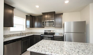 10769 Castle Rock Dr, Cleveland, TX 77328 - photo 3