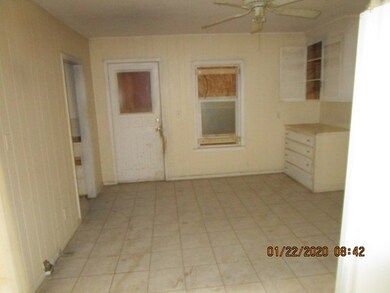 8 Day St, Webster, MA 01570 - photo 6