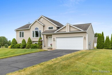 4233 Ives Farm Ln NE unit 45, Cedar Springs, MI 49319 - photo 3