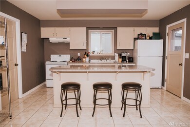 3385 Nebraska St, Longview, WA 98632 - photo 5