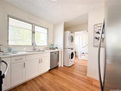 98-263 Kaonohi St unit I-3, Aiea, HI 96701 - photo 5