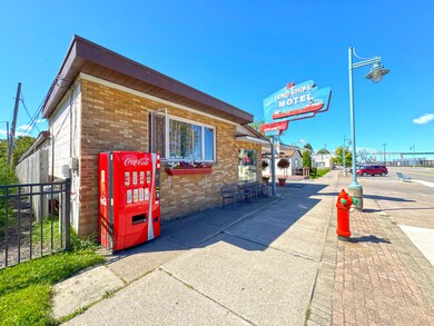 427 W Portage Ave, Sault Ste. Marie, MI 49783 - photo 6