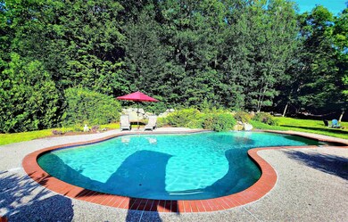 173 2nd Nh Turnpike, Hillsboro, NH 03244 - photo 2