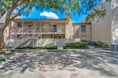 2110 Wilcrest Dr unit 239, Houston, TX 77042 - photo 6