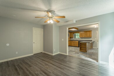 6330 Fairview Rd. HD-16