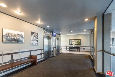Lobby with 2 elevators