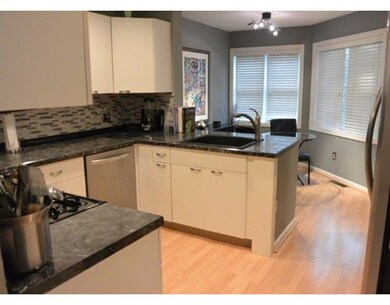 51 Arborwood Dr unit 51, Burlington, MA 01803 - photo 2