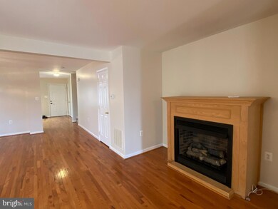 112 N Reymann St, Ranson, WV 25438 - photo 5