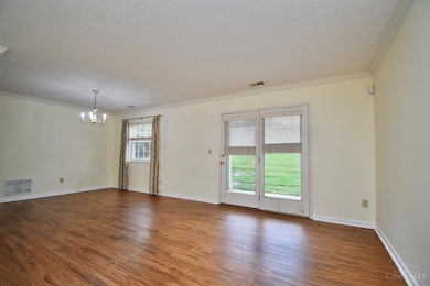 2300 Sylved Ln, Cincinnati, OH 45238 - photo 3