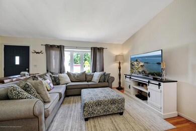 05-Living Room