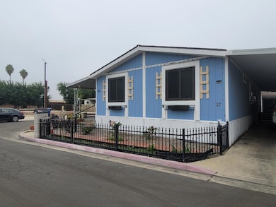 1401 E Paige Ave, Tulare, CA 93274 - photo 3