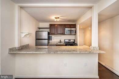 1440 N St NW unit 1006, Washington, DC 20005 - photo 3