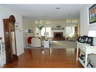 Entry/Foyer. Hard wood floors Welcome a visitor in