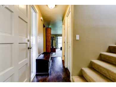 Entrance/Foyer