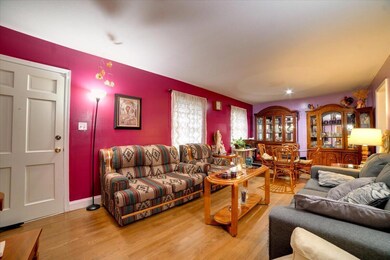 12-4041 Braddock St (12 of 34)