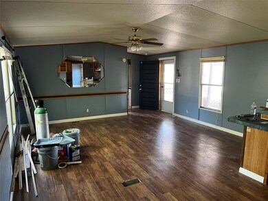 7687 NW Hwy 11, Randolph, TX 75475 - photo 5