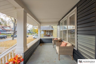 2822 S 34th St, Omaha, NE 68105 - photo 3