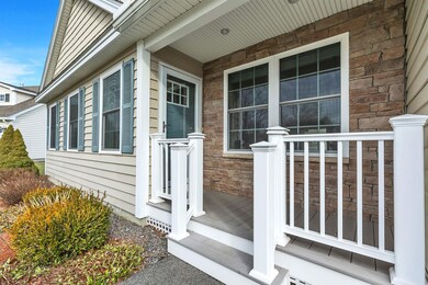 13 Wickford Ln unit 60, Hudson, NH 03051 - photo 2