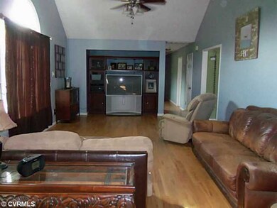 Den/Family/Great Room