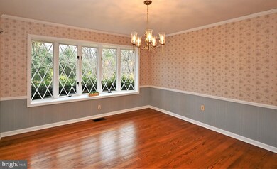 46 Crown Rd, Ewing, NJ 08638 - photo 3