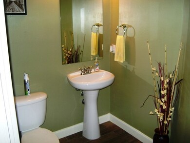 2606 Royal Blue Dr, Houston, TX 77088 - photo 5