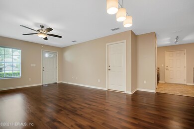 8472 India Ave, Jacksonville, FL 32211 - photo 5