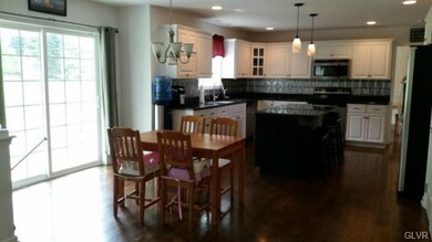 141 Redstone Dr, Nazareth, PA 18064 - photo 4