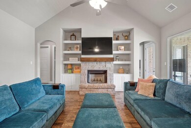 227 Ruby Dr, Brock, TX 76087 - photo 6