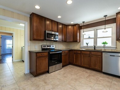 New stove and dishwasher