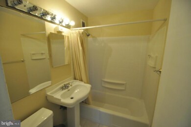 1121 Arlington Blvd unit 842, Arlington, VA 22209 - photo 5