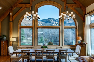 2091 Windsor Park Cir, Bountiful, UT 84010 - photo 4