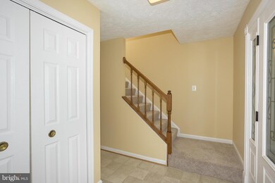 600 Fairmeade Ct, Linthicum Heights, MD 21090 - photo 4