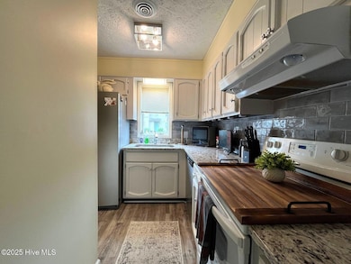 940 Linden Rd unit 19, Pinehurst, NC 28374 - photo 7