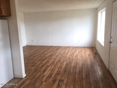 4th st living room