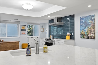 One Laurel Place Condominiums unit 212, Tampa, FL 33602 - photo 7