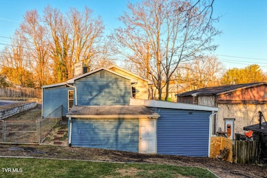 1116 5th St, Bristol, TN 37620 - photo 2