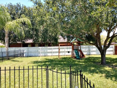 3110 Las Cruces Dr, Edinburg, TX 78539 - photo 7