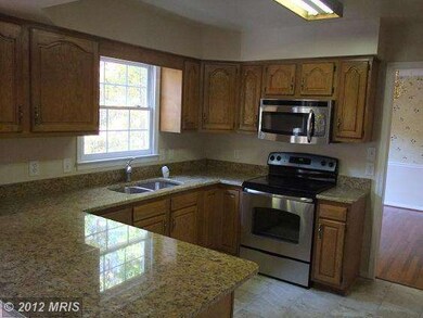 12716 Banner Plantation Dr, Fredericksburg, VA 22407 - photo 2