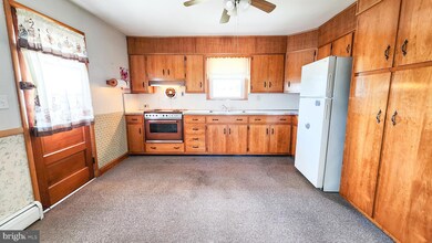 714 Clover Ave, Essex, MD 21221 - photo 7