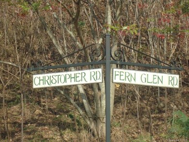 As you enter the Scrivens Hills Subdivision,  hang