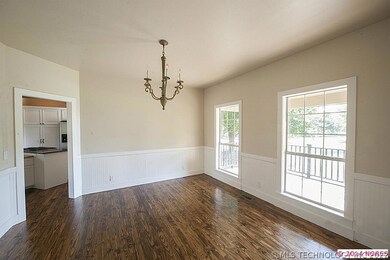 13515 E 137th St S, Broken Arrow, OK 74011 - photo 5