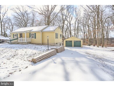 90 Oley Rd, Fleetwood, PA 19522 - photo 3
